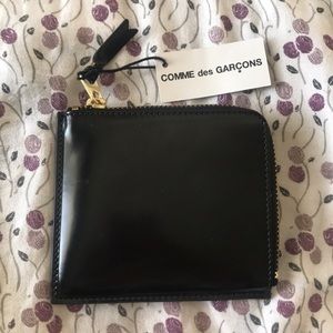 COMME DE GARÇON black and gold GO OUT WALLEY NWT